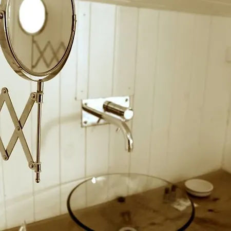 Vinnus Affittacamere 4*